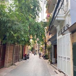 Nhà 34m2 chắc chắn hợp với người tài chính hợp lý, sổ đỏ sẵn sàng giao dịch, khu dân cư
