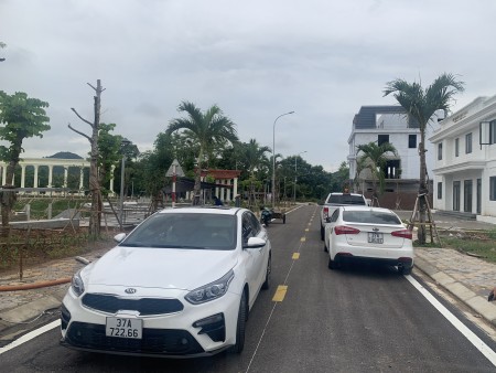 Đi đến slide 2