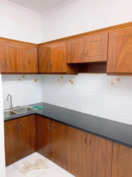 Bán nhà nguyên căn giá tiện đầu tư giá 4 tỷ diện tích 51m2 Trường Chinh, Quận Tân Phú