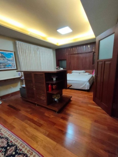 Bán gấp siêu phẩm hẻm xe hơi khu dân trí Nguyễn Văn Khối, dtsd 5x 8m, 3 lầu giá chỉ 4.2 tỷ