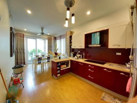 Nhà đẹp Ngọc Thụy, 100m, 3 tầng, MT 7.2m, ô chờ thang máy, cực đẹp, ở ngay chỉ 5.5 tỷ, 0977634118