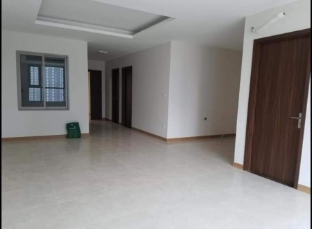 Cho thuê căn hộ chung cư Quận Bắc Từ Liêm 3 phòng ngủ, diện tích sử dụng 95m2. 6.5 tr/th.
