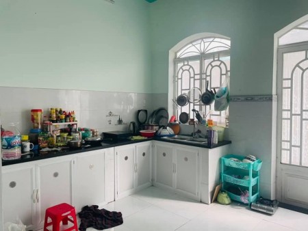 Bán nhà 2 mặt tiền trước sau kinh doanh đa ngành nghề, diện tích đẹp, giá đầu tư tốt