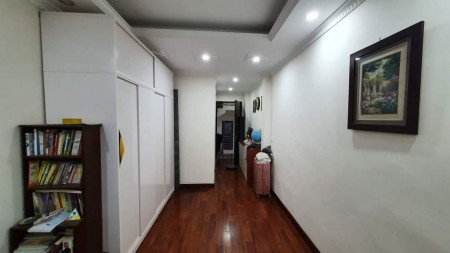 Bán Nhà mặt Phố Nguyễn Ngọc Nại, QUận Thanh Xuân, Nhà Mới Toanh, Kinh Doanh Sầm Uất.