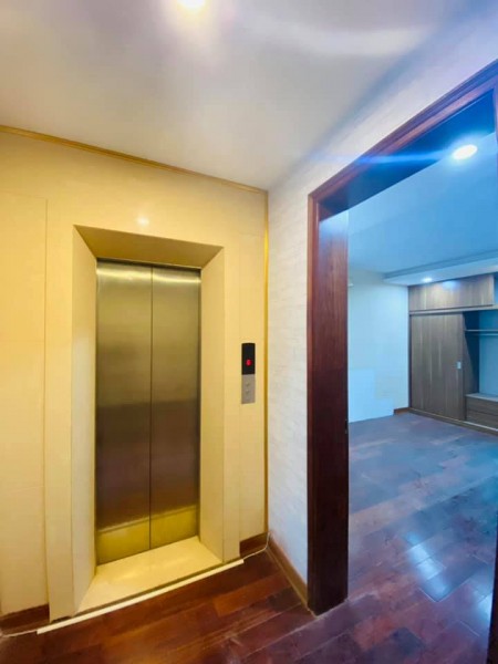 Bán nhà nguyên căn giá rẻ Quang Trung Quận Hà Đông, gần 70m2, giá chỉ nhỉnh 2 tỷ, lhcc