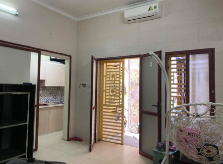 Bán nhà nguyên căn gần phố trung tâm Quận Hai Bà Trưng liên hệ 0364022183 sổ đỏ chính chủ