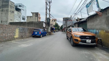 Bán Nhà Lĩnh Nam Diện Tích 50m2 , Mặt Tiền 8m Ô Tô Tải ,Mặt Tiền 8m, Giá 3.75 Tỷ.