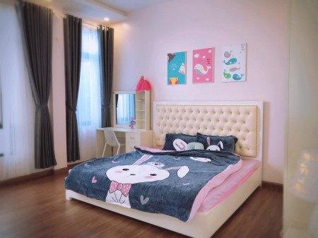 Nhà đẹp Nguyễn Sơn, ô tô thông, diện tích sử dụng 55m2, 5 tầng, mặt tiền 4m, giá 6.3 tỷ