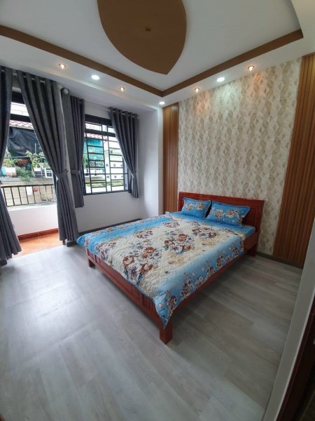 Bán nhà NGỘP ngân hàng, HXH Nguyễn Sỹ Sách, 64m2, sát khu CN Tân Bình, 4.8 tỷ.