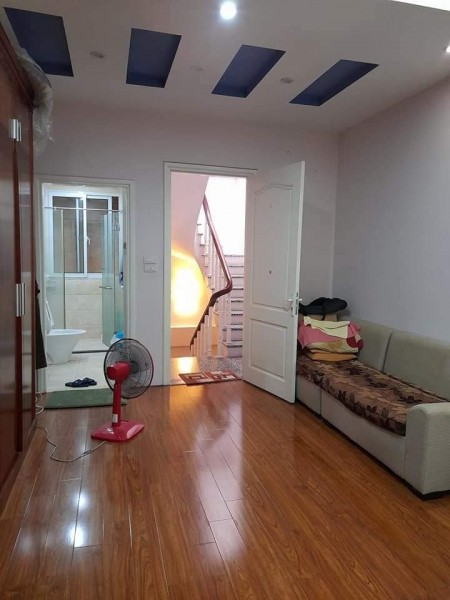 Bán nhà Hoàng Văn Thái nhà đẹp thiết kế hợp lý gần ô tô 38m2 3.65 tỷ