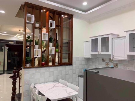 Nhà 4 phòng ngủ mới đẹp, hẻm xe hơi đường Lý Thường Kiệt, Quận 10, giá bán 8 tỷ
