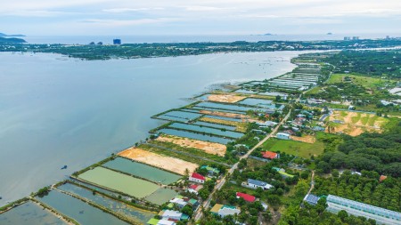 Bán đất nền Cam Lâm đất sát đầm Cam Hải Tây vị trí đắc địa, khu dân trí cao, tiện đầu tư