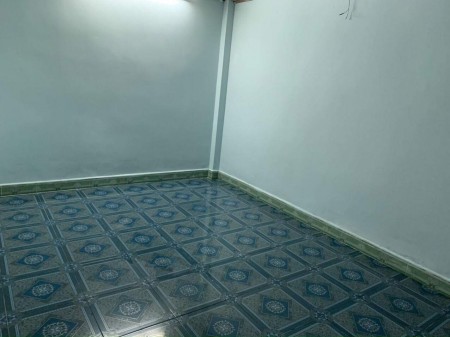 Bán nhà cấp 4 đường Phạm Văn Bạch, diện tích sử dụng giá chỉ 4.9 tỷ tiện ích đầy đủ