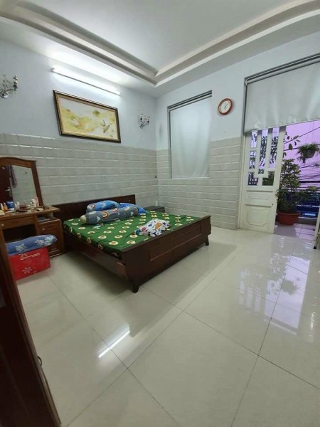 Bán nhà Hẻm xe hơi Thoại Ngọc Hầu Quận Tân Phú, nở hậu, 55m2, 3 tầng chỉ 4 tỷ 4