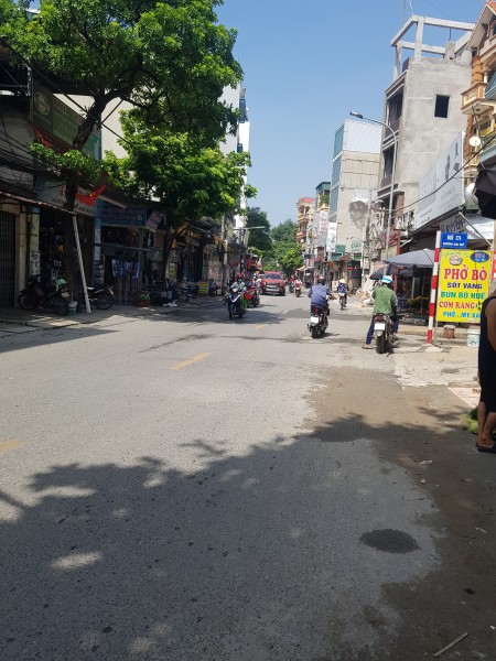 chỉ hơn 2 tỷ, sở hữu ngay căn nhà Đại Mỗ, vị trí đẹp cách mặt đường Đại Mỗ 15m