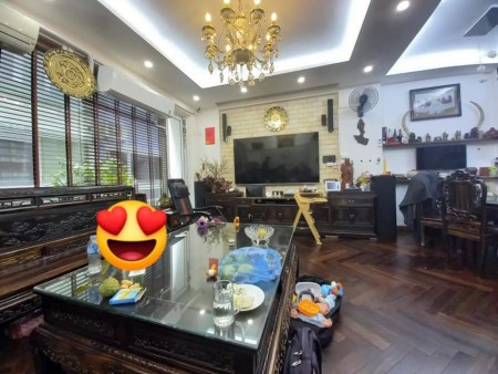 Trung Kính nhà phân lô ô tô tránh có gara mặt tiền 5,5m giá bán 13 tỷ hơn khu dân trí cao