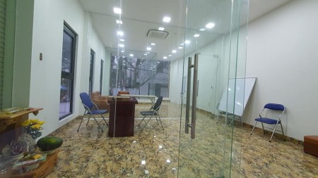 Bán nhà do dịch kèo dài mặt phố Lê Trọng Tấn, diện tích 140m2, 8 tầng, mt 8m, giá bán 30 tỷ