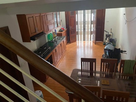 Bán nhà Lê Đức Thọ, ô tô vào nhà ngõ rộng thông thoáng, diện tích 33m2, giá chỉ 4.25 tỷ