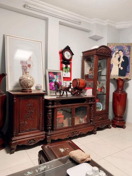 Bán Nhà Trần Quốc Hoàn có thang máy gara ô tô giá bán nhanh 8.8 tỷ đúc 7 tầng kiên cố