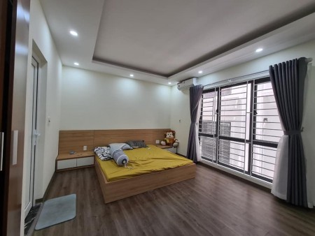 Cần bán nhà nguyên căn Khương Hạ, Quận Thanh Xuân, diện tích sử dụng 33m2, giá bán 3.9 tỷ
