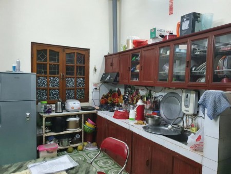 Bán nhà hiếm có Tạ Quang Bữu 2 mặt ngõ thoáng sáng, dt 41m2, giá bán 4.2 tỷ, chủ tự xây