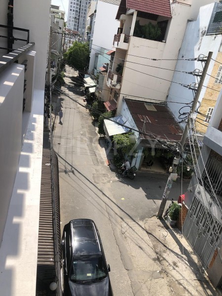 Biệt thự mini Nguyễn Hồng Đào Quận Tân Bình, diện tích sử dụng 6x10m, 4 tấm mới