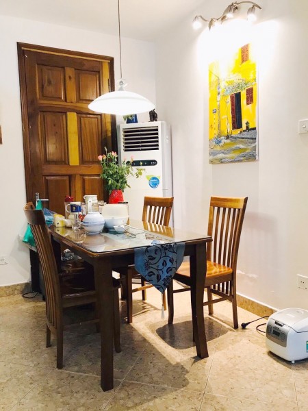 Bán nhà phân lo phố Trần Quang Diệu, đối diện Quận Uỷ Đống Đa, đường ô tô chạy vào