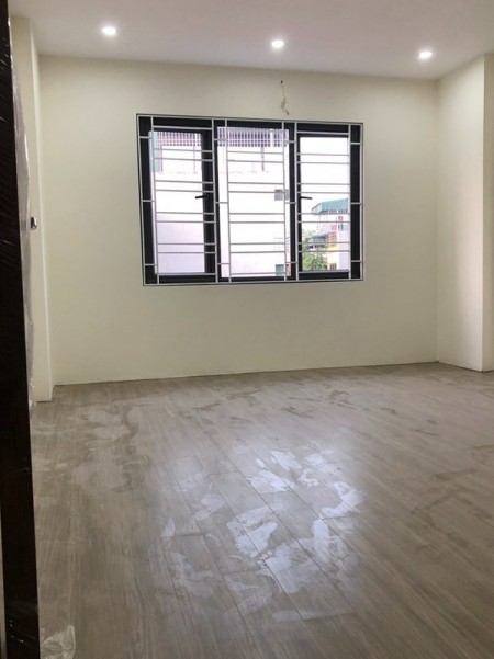 Bán nhà hẻm Bến Vân Đồn P5 Quận 4 diện tích sử dụng 14m2, giá 1.3 tỷ, 0932501298