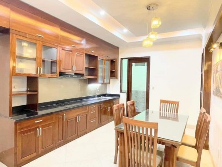 Bán nhà Tam Trinh, ô tô tải tránh, kinh doanh đỉnh, diện tích 46m2, đúc 4 tầng, giá bán 5.2 Tỷ