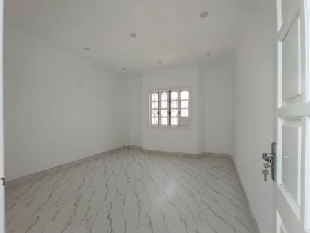 Bán nhà mặt phố Bồ Đề diện tích 47m2, ô tô đỗ cửa, hướng Đông Nam, an sinh đỉnh cao.