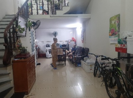 Bán nhà vị trí siêu đẹp Thanh Trì ngõ nông, nhà thoáng tiện ích ngập tràn, giá bán 2.4 tỷ