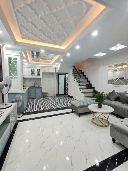 Bán nhà siêu phẩm trung tâm Đống Đa, nhà đẹp vào ở luôn, sổ đẹp, đúc kiên cố 5 tầng