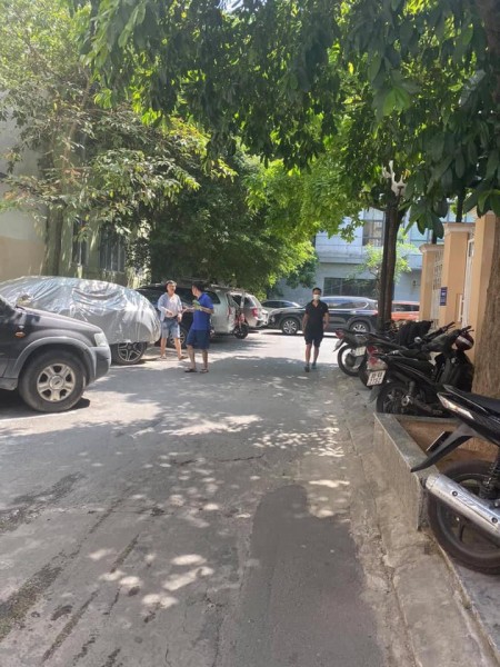 Bán Phân Lô ngõ 19 Nguyễn Trãi 50m 4 Tầng, Gara Ôtô tránh đỗ ngày đêm.