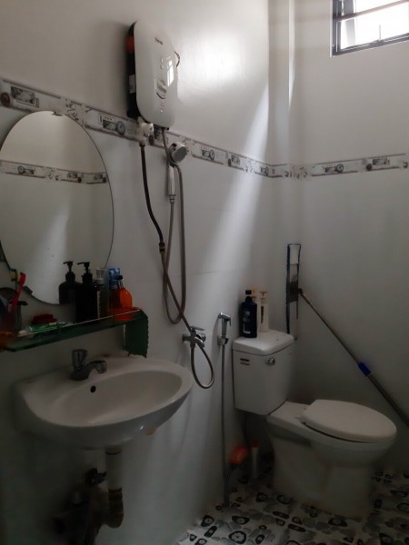 Bán nhà 2 tầng hiện đại đường Cầu Dứa Phú Nông- Nha Trang, ô tô vào tận nơi sổ hồng