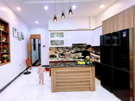 Nhà 7 tầng thang máy, cho thuê dòng tiền khủng, ngõ 322 Mỹ Đình, dtsd 76m2, giá 12,8 tỷ