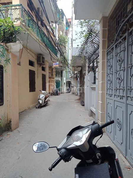 Phố hiếm nhà bán Tạ Quang Bửu Quận Hai Bà Trưng, 2 mặt ngõ ô tô, dtsd 42m2, 3 tầng, 7x tỷ