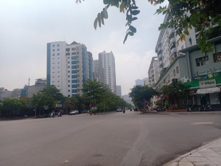 Bán đất mặt phố Trần Thái Tông Cầu Giấy, lô góc, vỉa hè, kinh doanh, dt 100m2 MT 7m, nhỉnh 40 tỷ