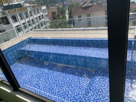 Chính chủ bán cắt lỗ diện tích 380m2, phong thuỷ tốt, đúc 5 tầng bê tông, bàn giao ngay