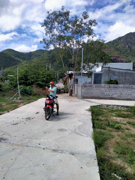 Bán đất khu dân cư phước hạ xã Phước Đồng Nha Trang giá 250 triệu lh 0344453119