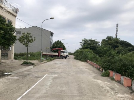 Đất Đặng Xá đẹp lung linh giá đầu tư, diện tích 100m2 như A4, giá 45 triệu/m2, đủ pháp lí