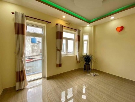 Nhà ngang 4m, hxh, sân ô tô, tặng nội thất, dtsd 44m2 4 tầng, Lê Đức Thọ, Quận Gò Vấp, chỉ 4.8 tỷ