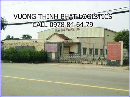 Cho thuê gấp kho xưởng may đường Song Hành Quốc Lộ 22, dt 1900m2, giá rẻ Quận 12