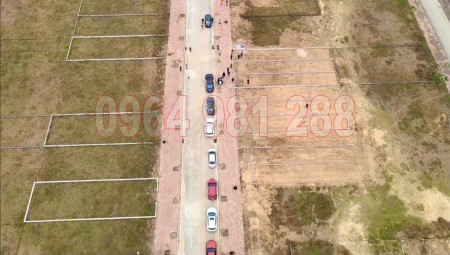 Bán Đất TĐC Bình Yên, Gần Khu CNC Hòa Lạc, Tiềm Năng Tăng Giá Cao.