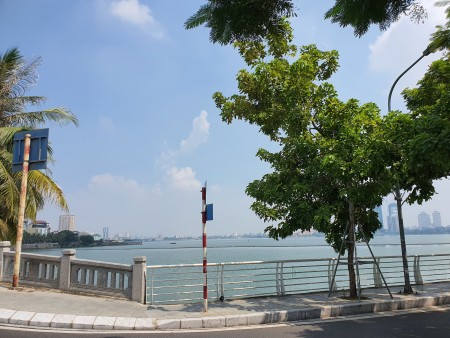 Chính chủ bán 500m2 đất Mặt phố Trích Sài, Hồ Tây, đất lành ông bà để lại, giá thỏa thuận