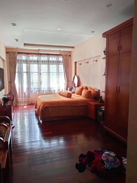 Đi đến slide 4