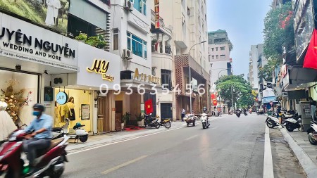 1 tỷ 5x, 20m2x2T. Chính chủ bán nhà phố Mai Hắc Đế SỔ ĐỎ RIÊNG, ở gia đình nhỏ hoặc cho thuê homestay đều đẹp