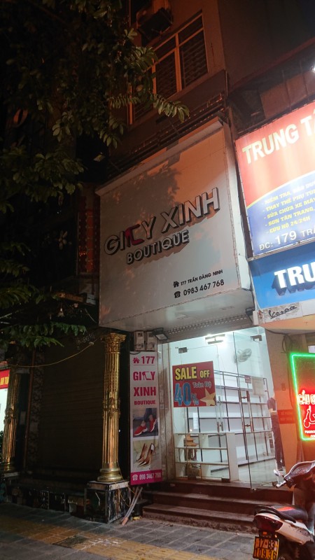Cho thuê nhà mặt phố số 177 Trần Đăng Ninh Quận Cầu Giấy đúc kiên cố 6 tầng kiên cố