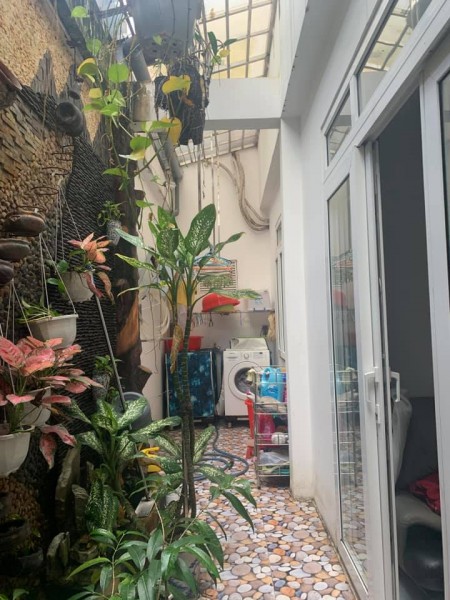 Nhà MT đường Văn Chung, Tân Bình, diện tích sử dụng 120m2, 7 tầng, giá bán 25 tỷ