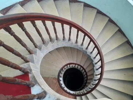 Đi đến slide 2
