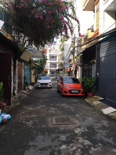 Bán nhà tại Huỳnh Văn Nghệ, Quận Tân Bình khu dân cư đông đúc, tiện ích đủ, giao thông thoáng